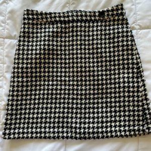 Banana Republic Factory Mini Skirt